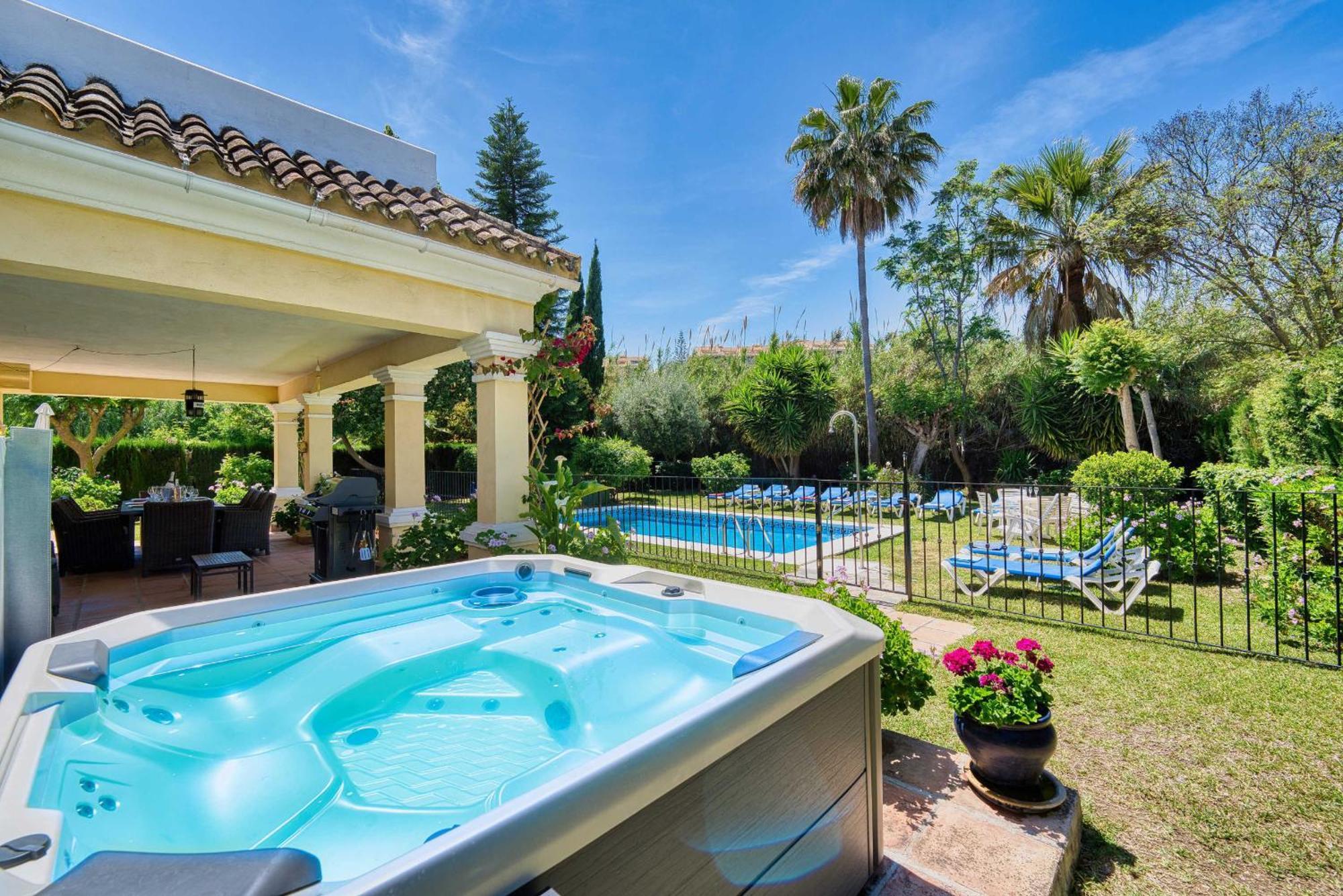 1106 Marbella Large Family Villa Estepona Esterno foto